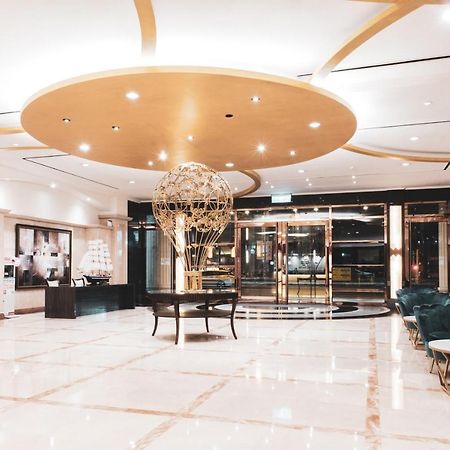 Hometel Hotel Kaohsiung Exterior foto